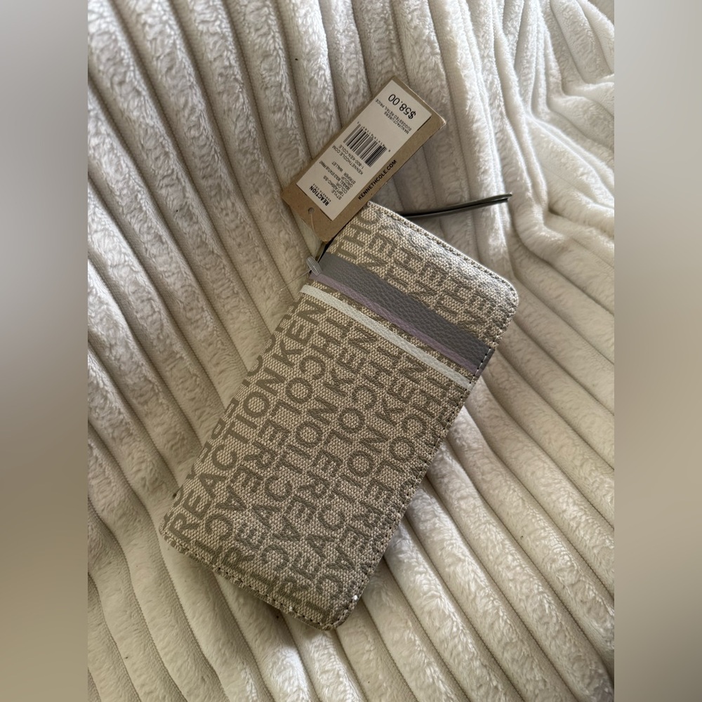 Kenneth Cole Reaction Logo Print Wallet